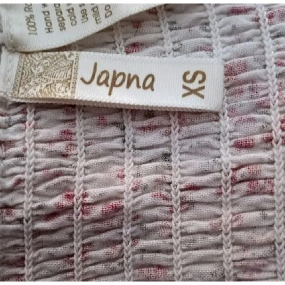 JAPNA GRAY & MAUVE FLORAL SMOCKED JUMPSUIT SZ.XS EUC.